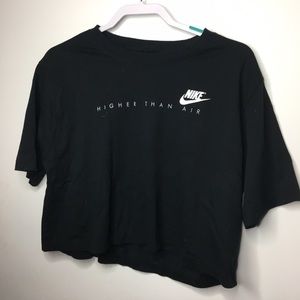 Nike Cropped Tee